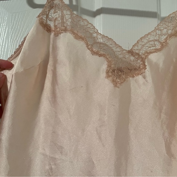 Victoria’s Secret Silky Lingerie Slip - Picture 9 of 13